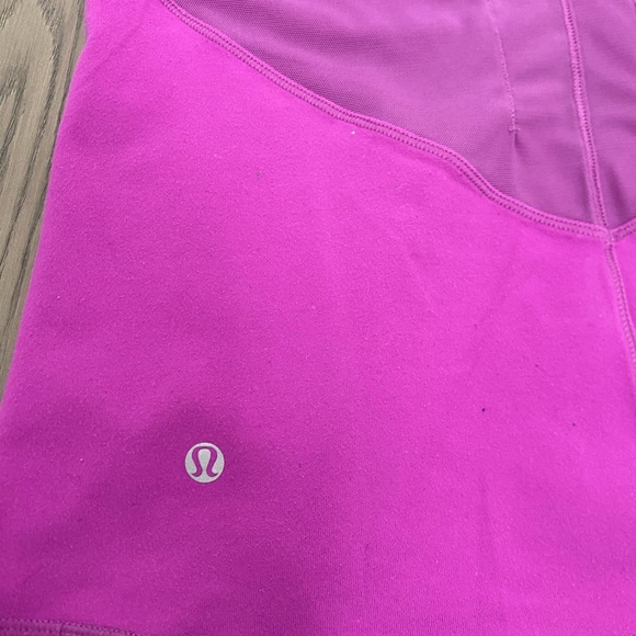 Lululemon Fuchsia Athletic Compression Mesh Cross Back Tank Top Size 8 - Picture 5 of 6